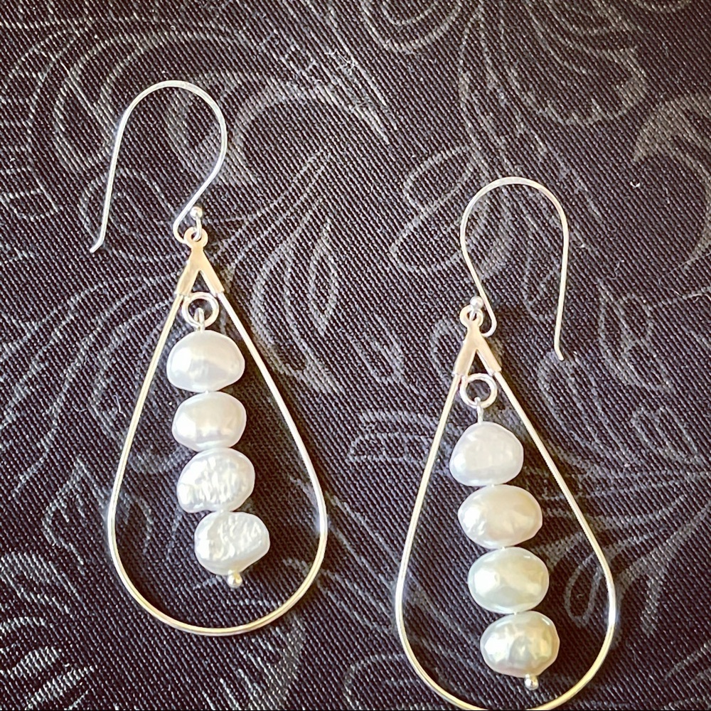 Freshwater Pearl Earrings